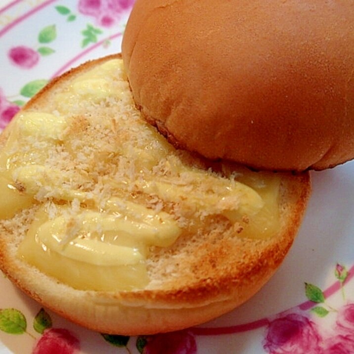 生姜マヨで　チーズとパン粉のバンズ♬
